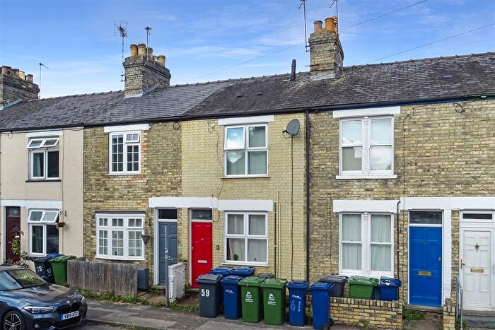 2 Bedroom Terraced House For Sale In Cavendish Road, Cambridge, CB1