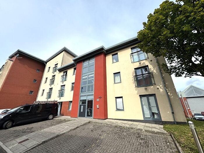 2 Bedroom Flat For Sale In St Christophers Court, Maritime Quarter, Swansea, SA1