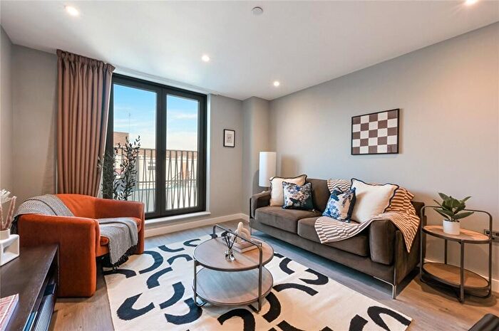 2 Bedroom Flat To Rent In Upper Park Road, Bromley, BR1
