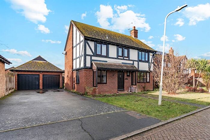 4 Bedroom Detached House For Sale In The Russets, Chestfield, Whitstable, CT5
