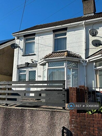 3 Bedroom Semi-Detached House To Rent In Thomas St, Gilfach Goch, CF39
