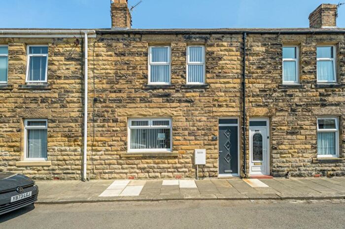 3 Bedroom Terraced House For Sale In Wellwood Street, Amble, NE65