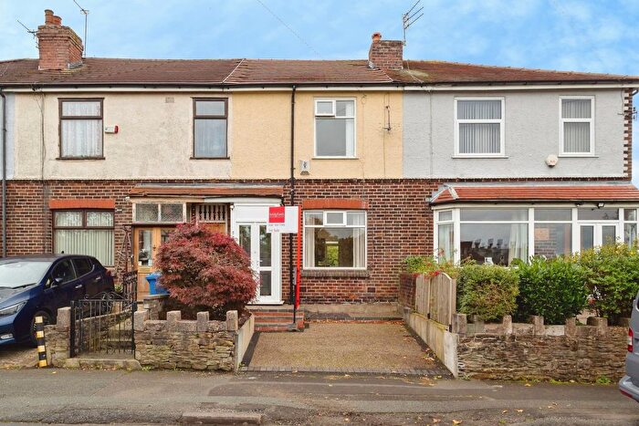 2 Bedroom Mews For Sale In Victoria Street, Hyde, Greater Manchester, SK14