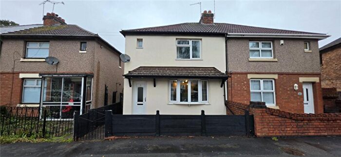 2 Bedroom Semi-Detached House For Sale In Woodlands Road, Bedworth, Warwickshire, CV12