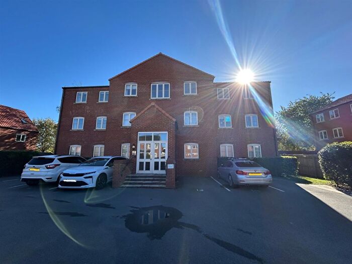 2 Bedroom Flat To Rent In Mallard Ings, Louth, LN11