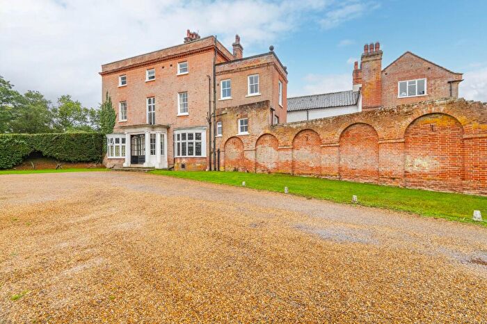3 Bedroom Flat To Rent In Norwich Road, Ditchingham, NR35