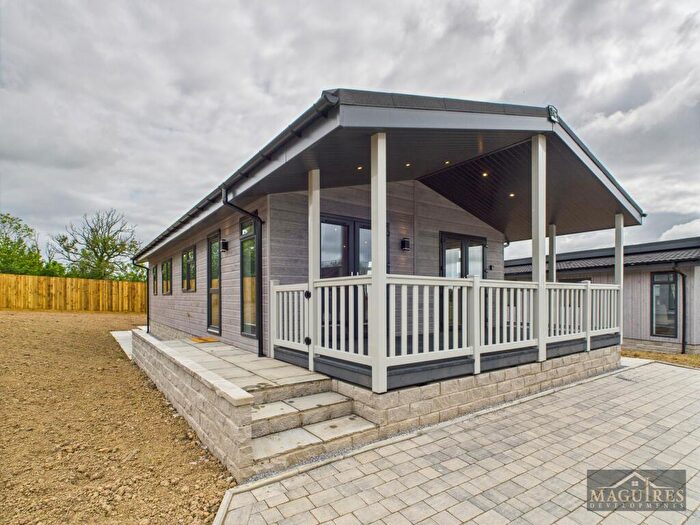 2 Bedroom Lodge For Sale In Pendine, Grovelands Park, Llangynin, St Clears, Carmarthenshire, SA33