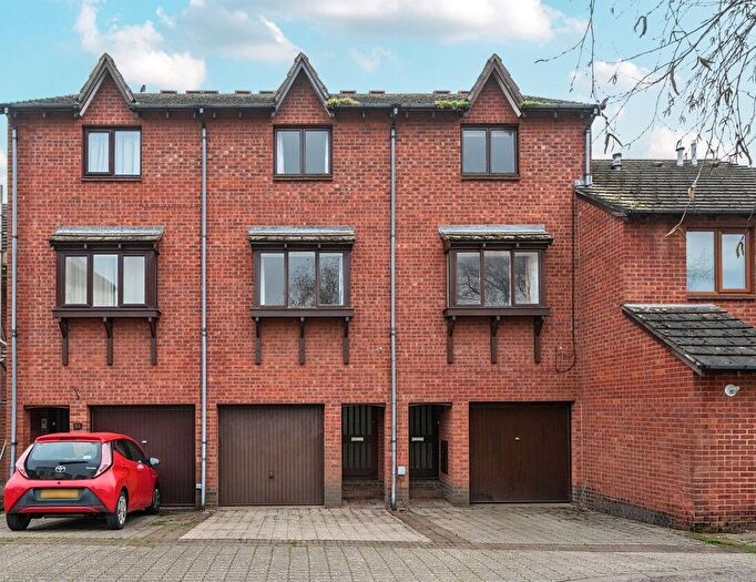 2 Bedroom Terraced House For Sale In Pound Lane, Topsham, Exeter, EX3