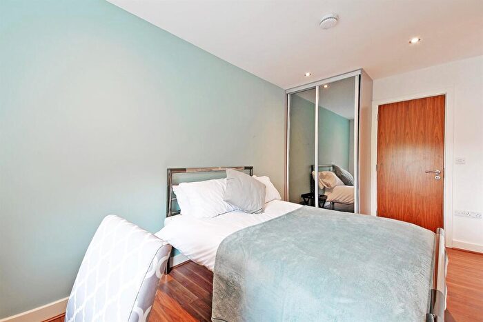 Apartment To Rent In Porterbrook North, Porterbrook House, Ecclesall Road, S11