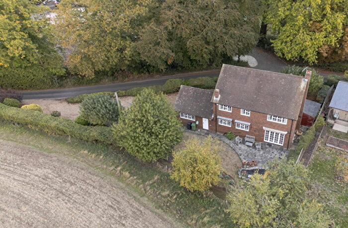 4 Bedroom Detached House For Sale In Church Lane, Dunsden Green, Reading, RG4