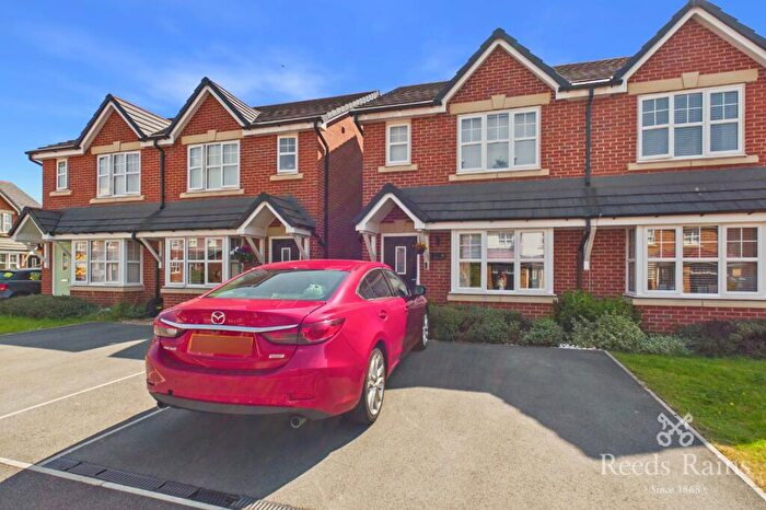 3 Bedroom Semi-Detached House For Sale In Cardwell Close, Blackpool, Lancashire, FY4