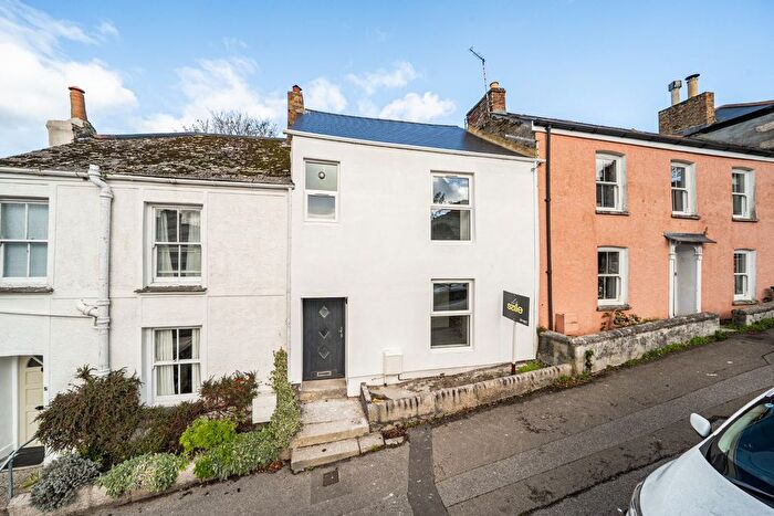 3 Bedroom Terraced House For Sale In Trelawney Road, Falmouth, Cornwall, TR11