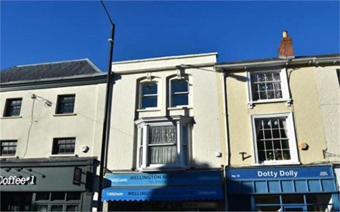 1 Bedroom Flat To Rent In Fore Street, Wellington, TA21