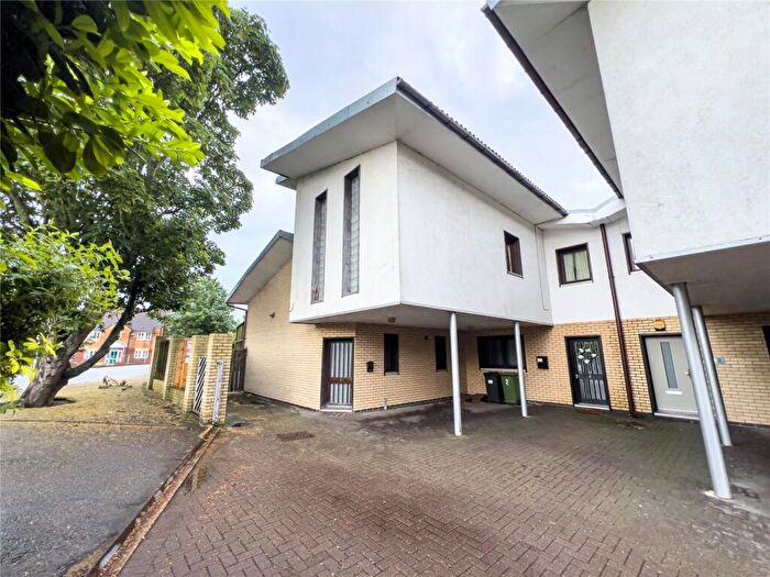 2 Bedroom Semi-Detached House To Rent In Chartwell Close, Peterborough, Cambridgeshire, PE2