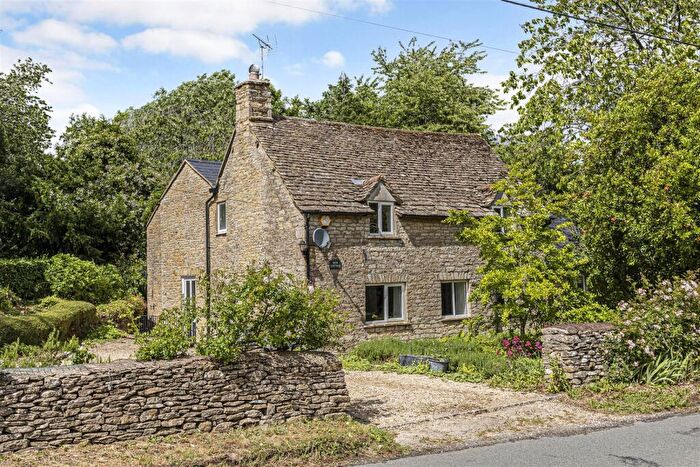 3 Bedroom Cottage For Sale In Oaksey, Wiltshire, SN16