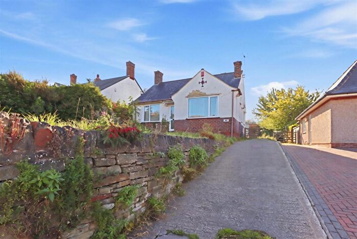 2 Bedroom Detached Bungalow For Sale In Chesterfield Road, Brimington, Chesterfield, S43