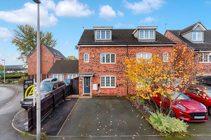 4 Bedroom Semi-Detached House For Sale In Langley Beck, Widnes, WA8