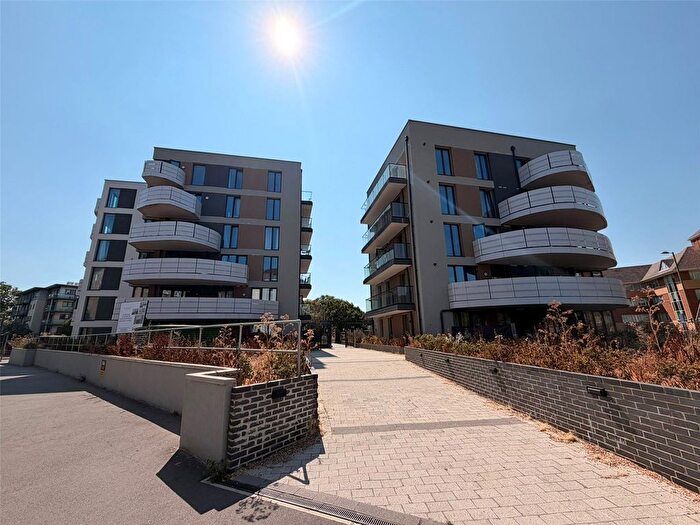1 Bedroom Flat To Rent In Farnborough Road, Farnborough, Hampshire, GU14
