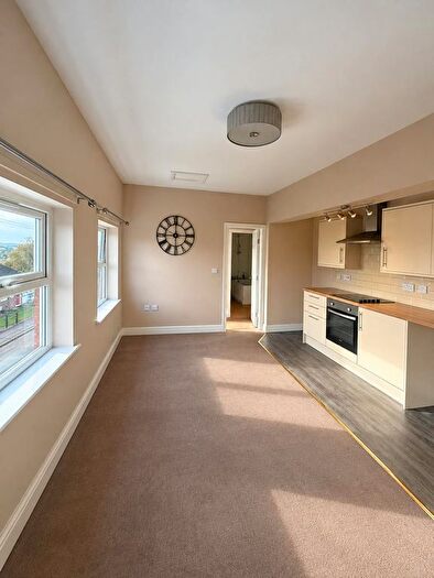 1 Bedroom Flat To Rent In Flat, Edgefield Road, Stoke-On-Trent, ST3