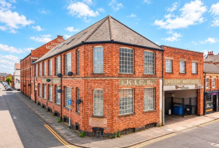2 Bedroom Flat For Sale In Regent Gate, Regent Street, Kettering, NN16