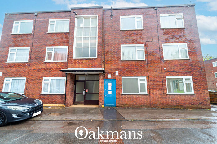 2 Bedroom Apartment To Rent In Wingate Close, Birmingham, B30