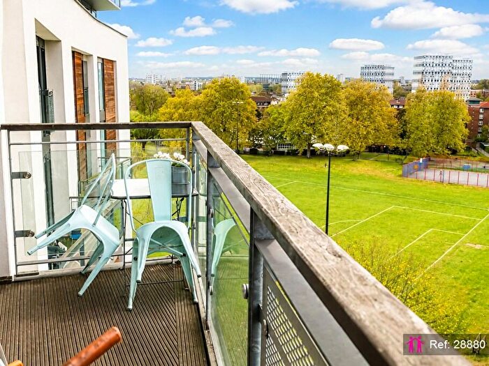 1 Bedroom Apartment For Sale In Palmers Road, London, E2