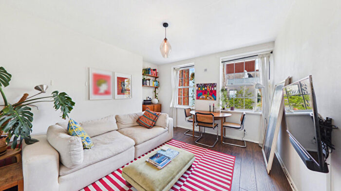 2 Bedroom Apartment For Sale In Peckham Hill Street, London, SE15