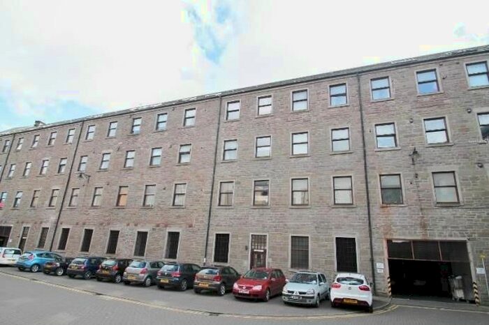 1 Bedroom Flat To Rent In Pleasance Court, Dundee, DD1