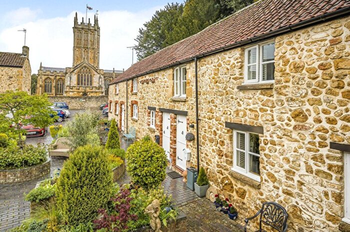 2 Bedroom Terraced House For Sale In Silver Street, Ilminster, Somerset, TA19