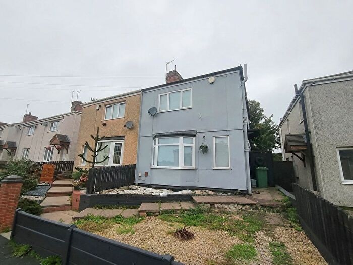 3 Bedroom Semi-Detached House To Rent In Vernon Road, Bilston, Wolverhampton, WV14