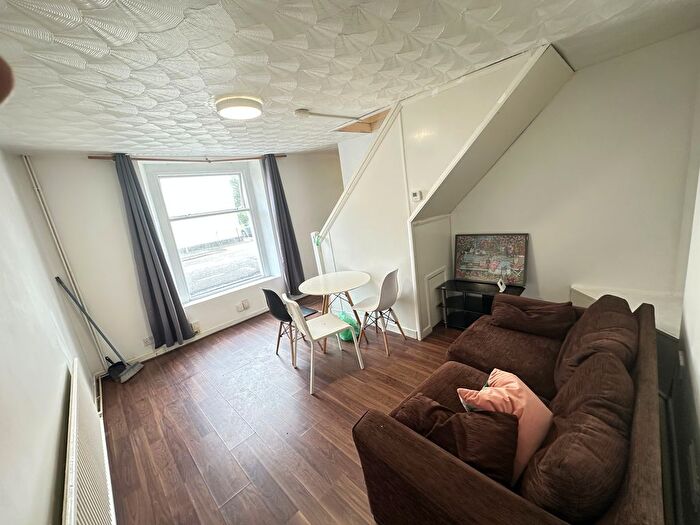 3 Bedroom Terraced House To Rent In Bathurst Street, Swansea, SA1