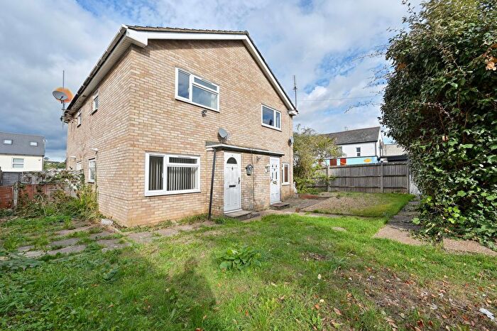 1 Bedroom Property For Sale In Plantagenet Road, Barnet, EN5