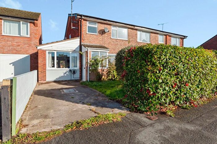 3 Bedroom Semi-Detached House For Sale In Castlefields, Leominster, HR6