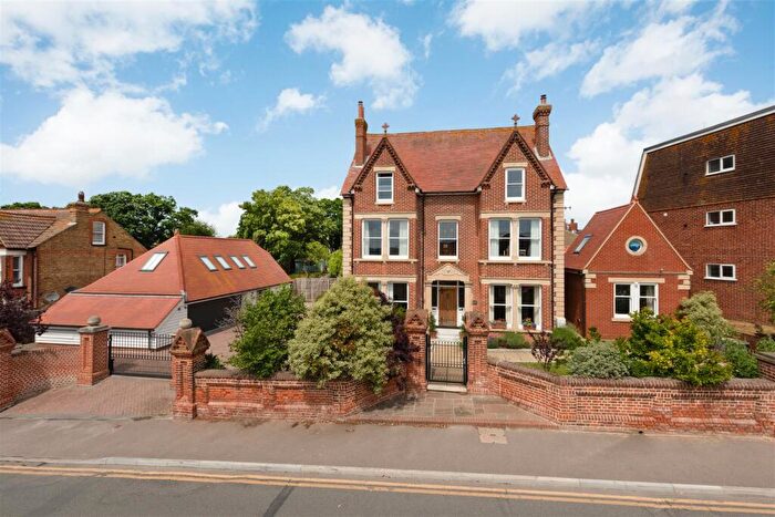 6 Bedroom Detached House For Sale In Tankerton Road, Tankerton, Whitstable, CT5