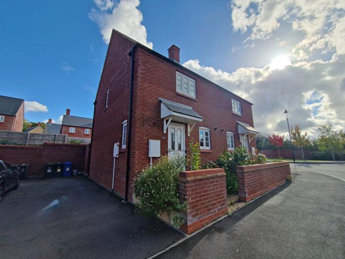 2 Bedroom House To Rent In Pianoforte Road, NN7