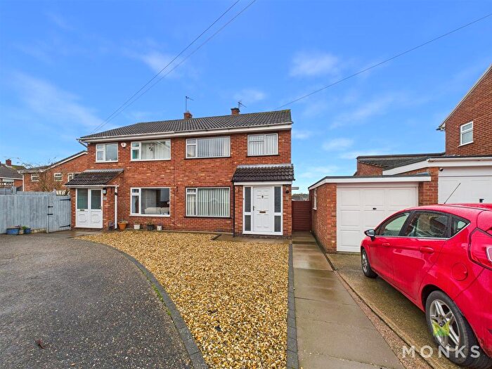 3 Bedroom Semi-Detached House For Sale In Langtree Drive, Shrewsbury, SY1