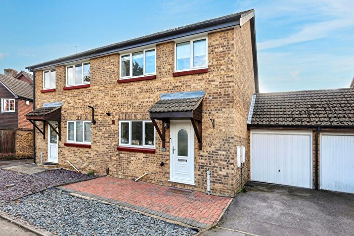 3 Bedroom Semi-Detached House For Sale In Burwell Meadow, Witney, Oxfordshire, OX28