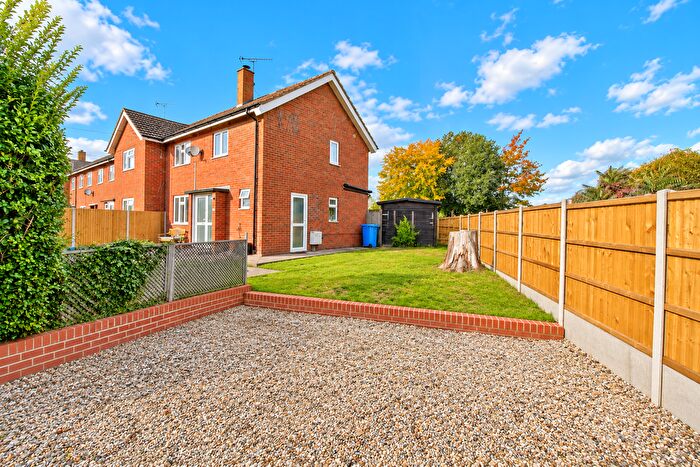 3 Bedroom End Of Terrace House For Sale In Westwood Road, Tonbridge, TN12