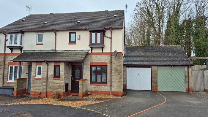 3 Bedroom Semi-Detached House For Sale In Llys Dwynwen, Llantwit Major, CF61