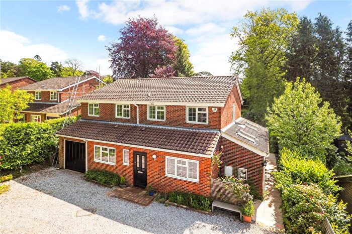 5 Bedroom Detached House To Rent In Stonehill Road, Headley Down, Bordon, Hampshire, GU35