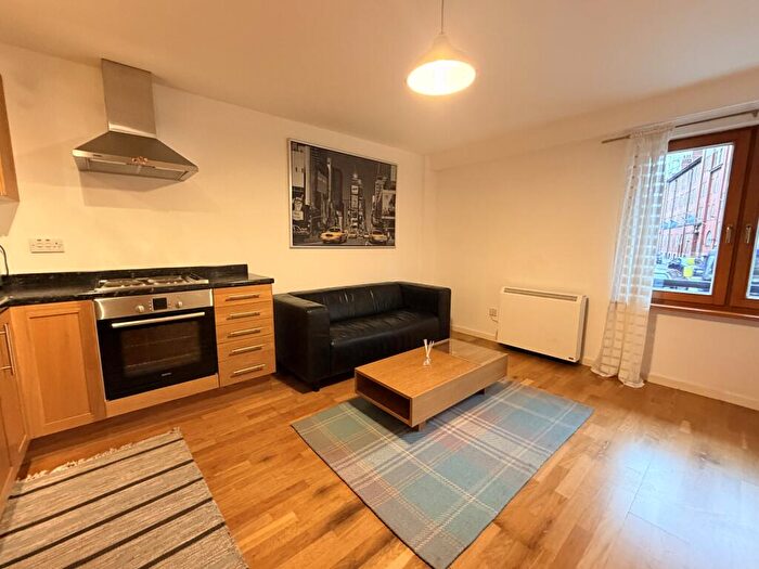 1 Bedroom Flat For Sale In Parkers Apartments, Corporation Street, M4