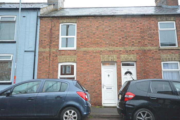 2 Bedroom Terraced House To Rent In Halford Street, Thrapston, NN14
