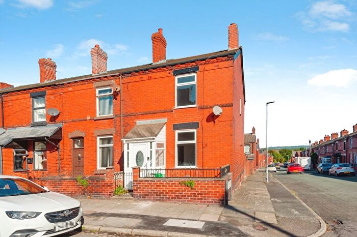 3 Bedroom End Of Terrace House For Sale In Constance Street, St. Helens, Merseyside, WA10