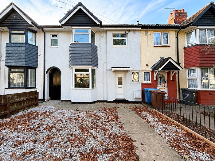 3 Bedroom Terraced House To Rent In Calvert Road, Hull, HU5