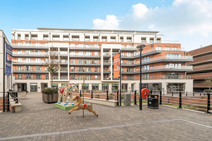 1 Bedroom Property For Sale In The Colonnade, Maidenhead, Berkshire, SL6