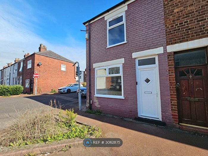 2 Bedroom End Of Terrace House To Rent In Fox St, Warrington, WA5