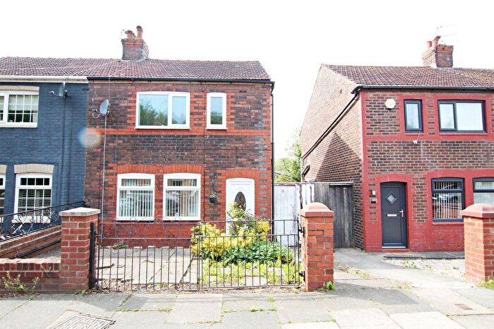 3 Bedroom Semi-Detached House For Sale In Clovelly Avenue, St. Helens, WA9