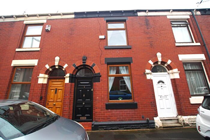 2 Bedroom Terraced House For Sale In Wrigley Street, Ashton-under-lyne, Tameside ** Newly Renovated**, OL6