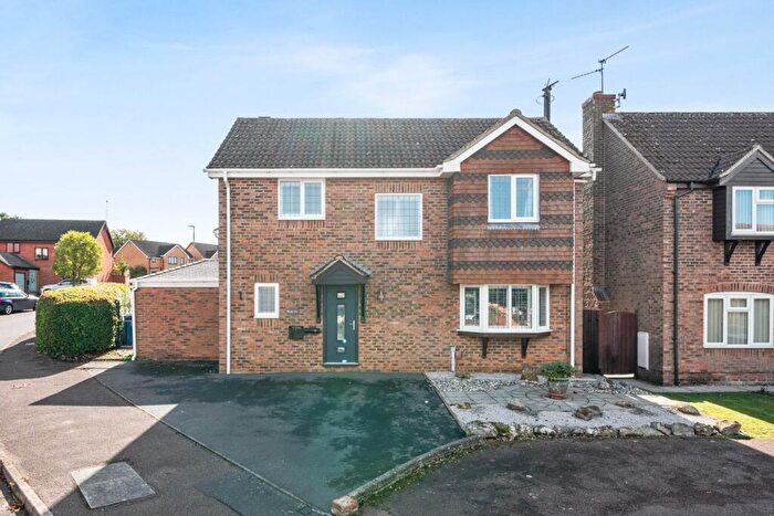 4 Bedroom Detached House For Sale In Constable Drive, Barton Seagrave, NN15