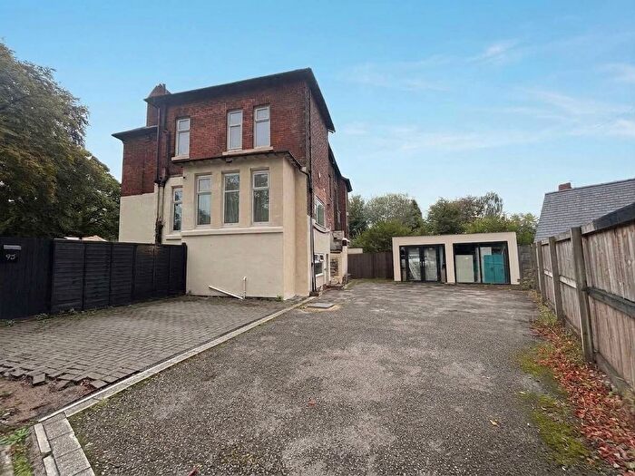 5 Bedroom Semi-Detached House For Sale In Monton Road, Eccles, Manchester, M30